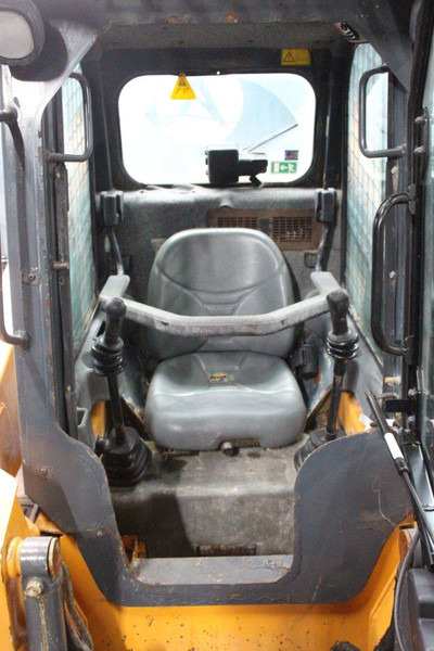 Chargeuse sur pneus Mustang R135: photos 17 Chargeuse sur pneus Mustang R135: photos 17