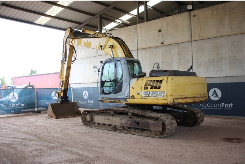 New Holland E265 - Pelle sur chenille: photos 3 New Holland E265 - Pelle sur chenille: photos 3