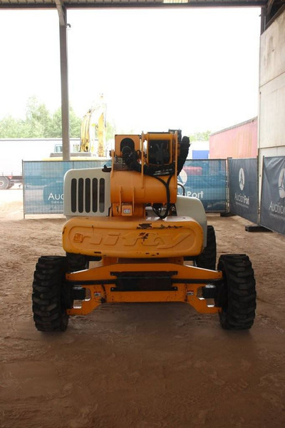 Niftylift HR21 D 4X4 - Nacelle articulée: photos 4 Niftylift HR21 D 4X4 - Nacelle articulée: photos 4