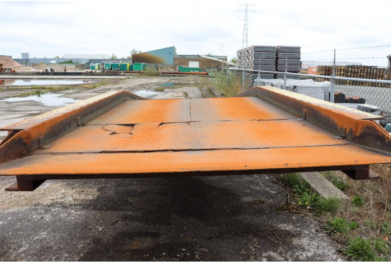 Onbekend 1013 - Remorque plateau: photos 4 Onbekend 1013 - Remorque plateau: photos 4