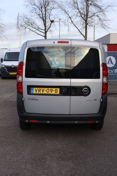 Opel Combo - Fourgon utilitaire: photos 5 Opel Combo - Fourgon utilitaire: photos 5