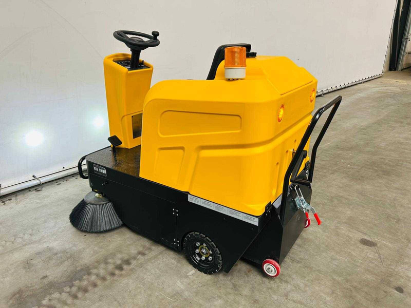SW80 - Balayeuse de voirie: photos 4 SW80 - Balayeuse de voirie: photos 4