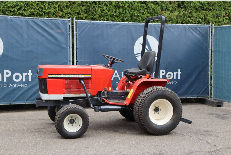 Shibaura S318 - Tracteur agricole: photos 1 Shibaura S318 - Tracteur agricole: photos 1