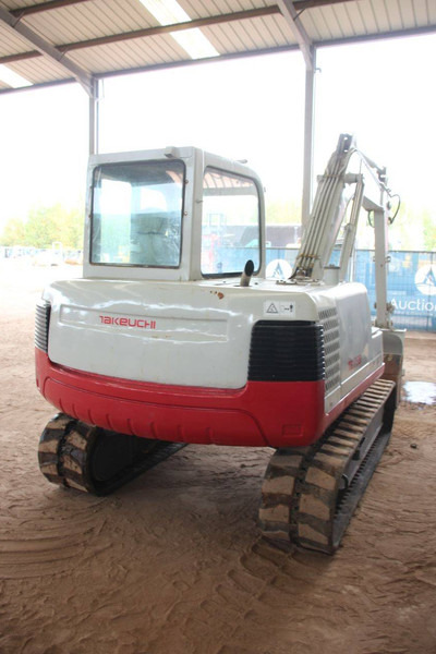 Takeuchi TB175C - Pelle sur chenille: photos 5 Takeuchi TB175C - Pelle sur chenille: photos 5