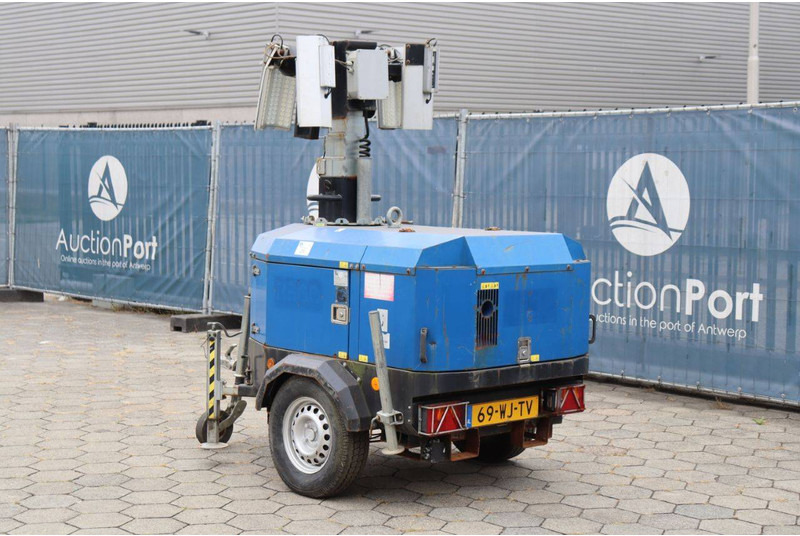 Towerlight VB-9 - Mat d'éclairage: photos 4 Towerlight VB-9 - Mat d'éclairage: photos 4