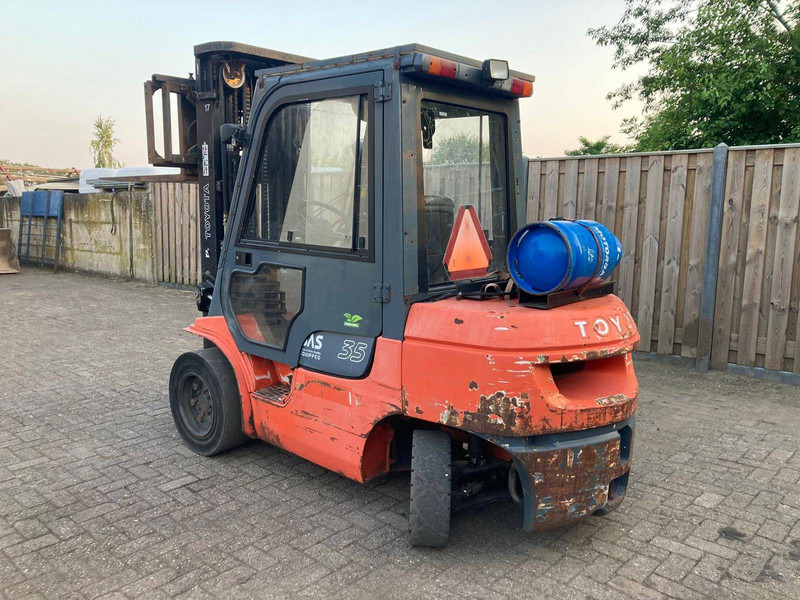 Toyota 02-7FGF-35 - Chariot élévateur à gaz: photos 3 Toyota 02-7FGF-35 - Chariot élévateur à gaz: photos 3