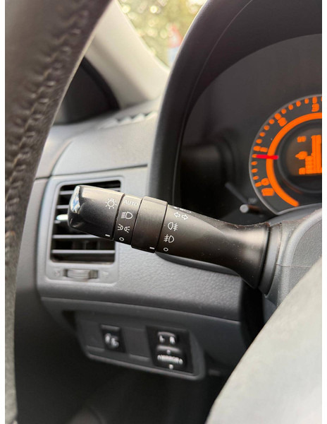 Berline Toyota Corolla 1.4 D: photos 13