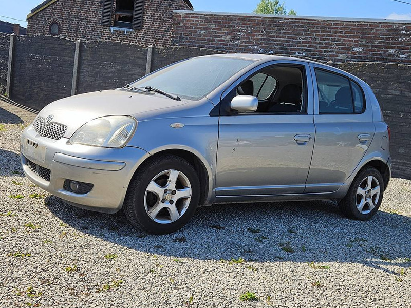 Toyota Yaris (I - update) 1.0 16v VVT-i - Berline: photos 5 Toyota Yaris (I - update) 1.0 16v VVT-i - Berline: photos 5