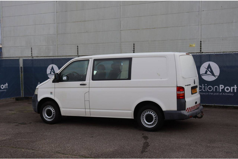 Volkswagen Transporter - Fourgon utilitaire: photos 4 Volkswagen Transporter - Fourgon utilitaire: photos 4