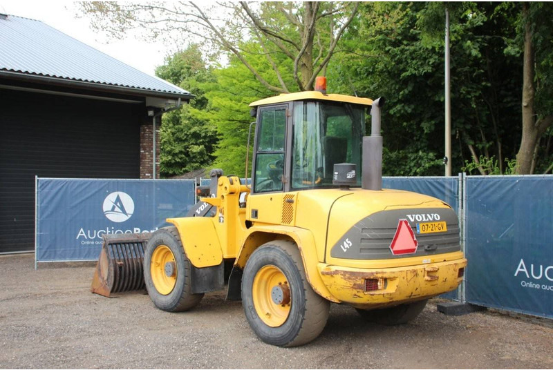Volvo L45TP - Chargeuse sur pneus: photos 3 Volvo L45TP - Chargeuse sur pneus: photos 3