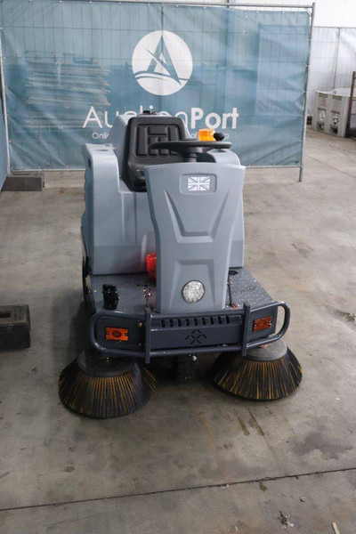 Balayeuse de voirie neuf Westfield S1250: photos 7