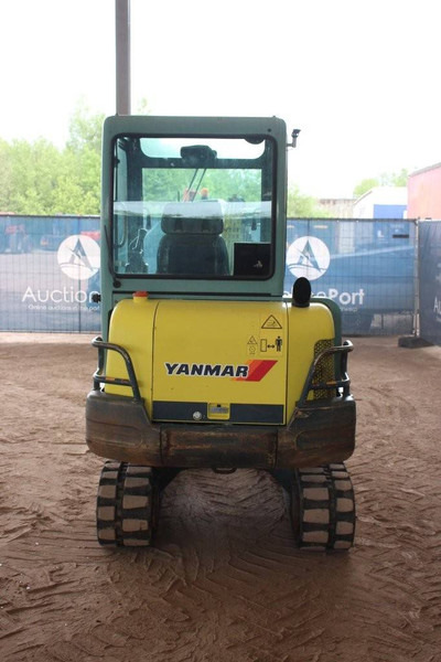 Yanmar B25V - Pelle sur chenille: photos 4 Yanmar B25V - Pelle sur chenille: photos 4