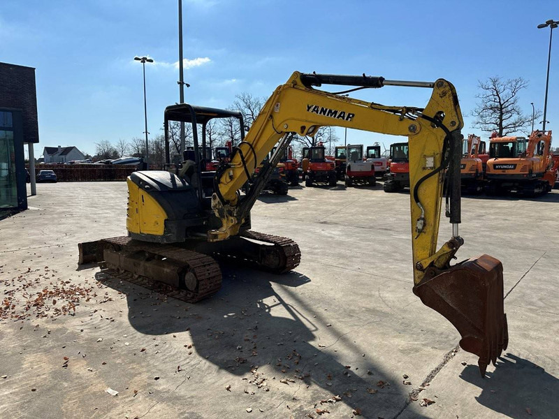 Yanmar VIO45-6B - Pelle sur chenille: photos 3 Yanmar VIO45-6B - Pelle sur chenille: photos 3