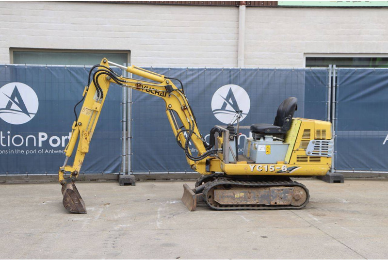 Yuchaï D8T - Mini pelle: photos 1 Yuchaï D8T - Mini pelle: photos 1