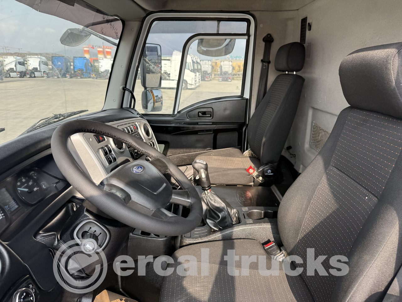Camion benne FORD 2018  CARGO 3542 D /   MANUAL-AC -EURO6-6X4-HARDOX TIPPER: photos 23
