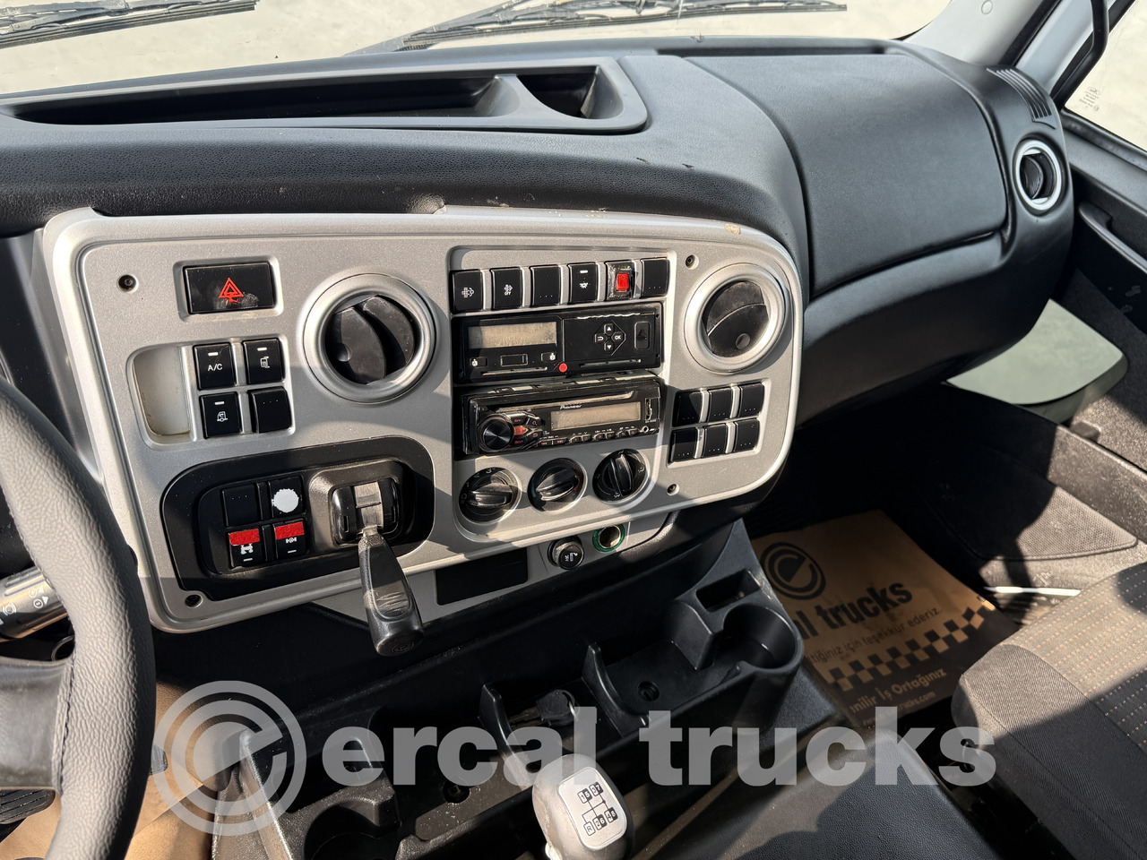 Camion benne FORD 2018  CARGO 3542 D /   MANUAL-AC -EURO6-6X4-HARDOX TIPPER: photos 26