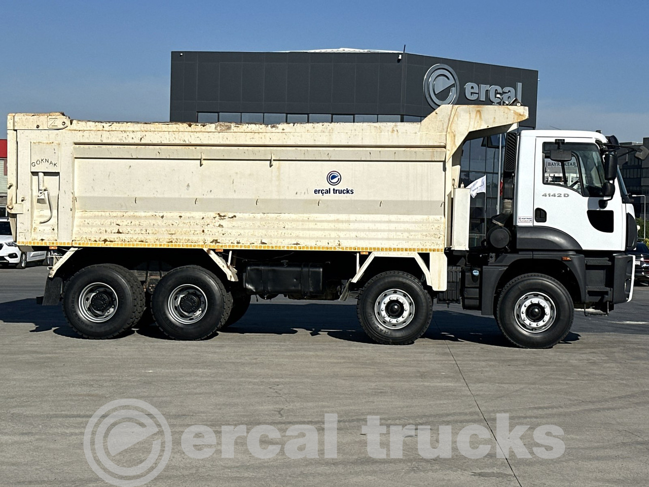 FORD 2018 FORD 4142 /MANUAL-AC-EURO6-8X4 HARDOX TIPPER - Camion benne: photos 4 FORD 2018 FORD 4142 /MANUAL-AC-EURO6-8X4 HARDOX TIPPER - Camion benne: photos 4