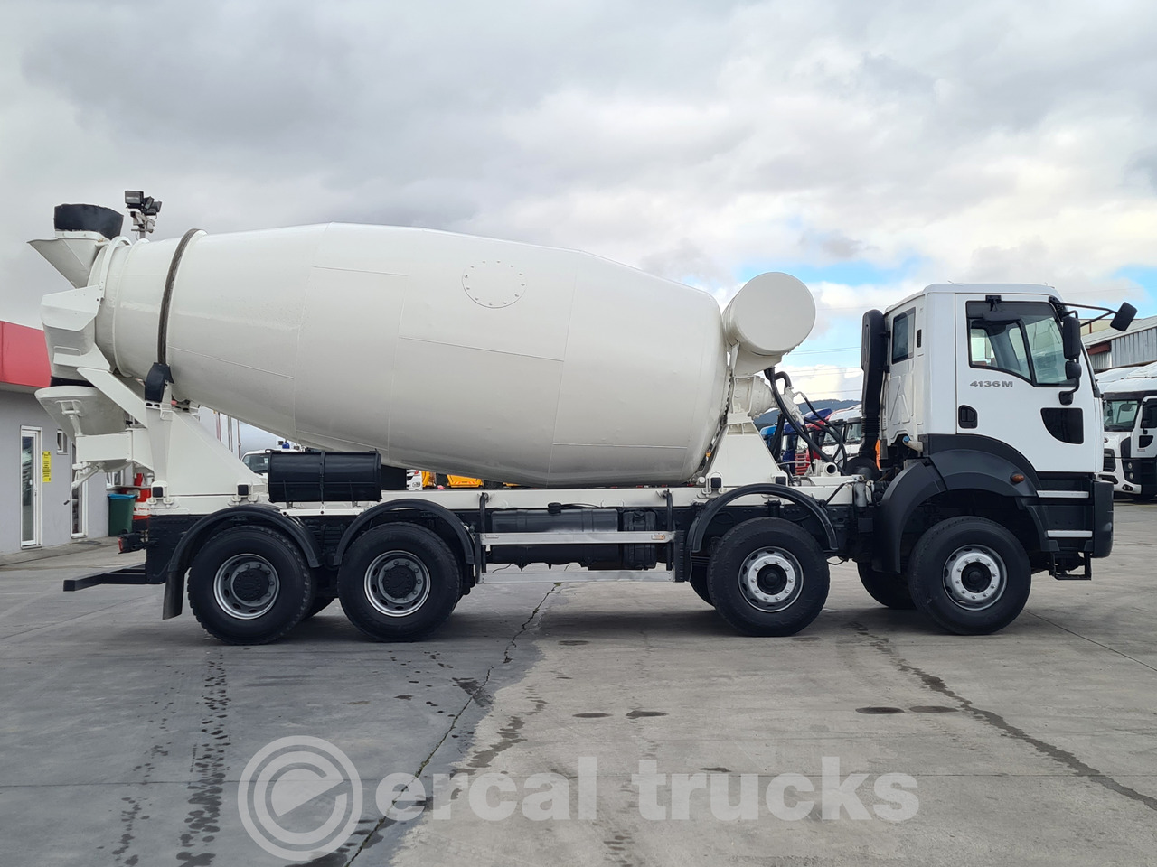 FORD Ford 2015 4136/ EURO 5 - AC-NEW ENGINE-CONCRETE MIXER - Camion benne: photos 5 FORD Ford 2015 4136/ EURO 5 - AC-NEW ENGINE-CONCRETE MIXER - Camion benne: photos 5