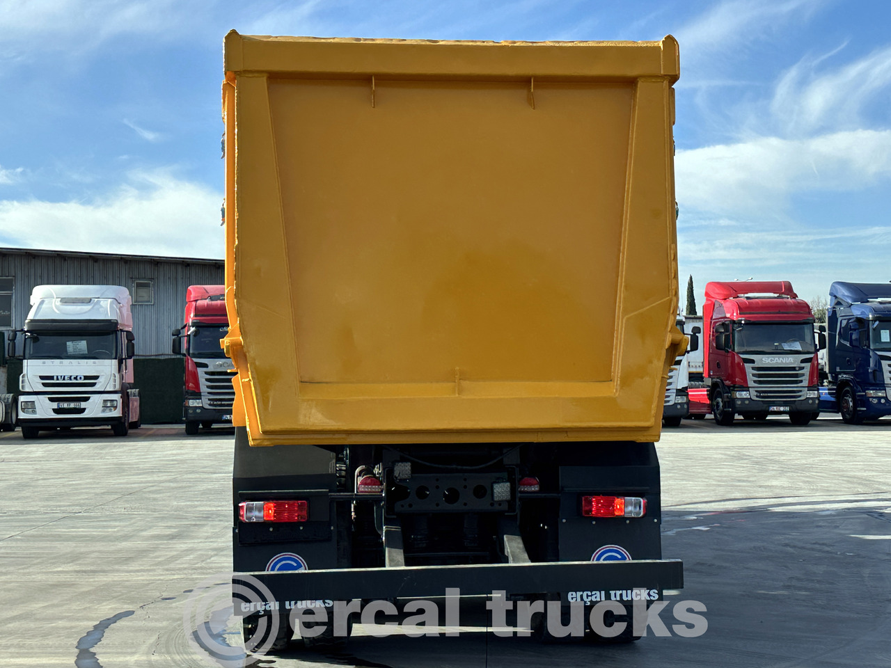 MERCEDES 2021 MERCEDES AROCS 4142/AUTO-AC-EURO6-8X4 HARDOX TIPPER - Camion benne: photos 5 MERCEDES 2021 MERCEDES AROCS 4142/AUTO-AC-EURO6-8X4 HARDOX TIPPER - Camion benne: photos 5