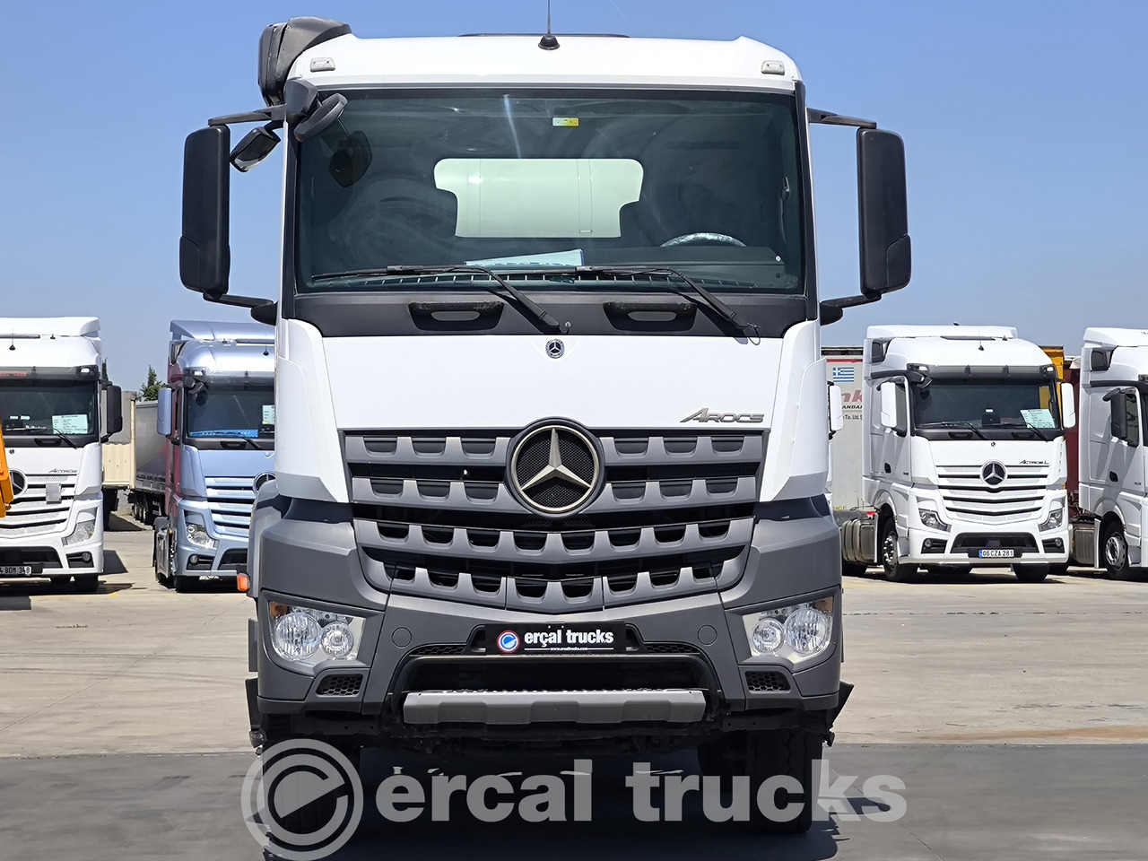 MERCEDES-BENZ 2021 AROCS 4142/AUTO-AC-EURO 6 - 8X4 - CONCRETE MIXER - Camion benne: photos 2 MERCEDES-BENZ 2021 AROCS 4142/AUTO-AC-EURO 6 - 8X4 - CONCRETE MIXER - Camion benne: photos 2