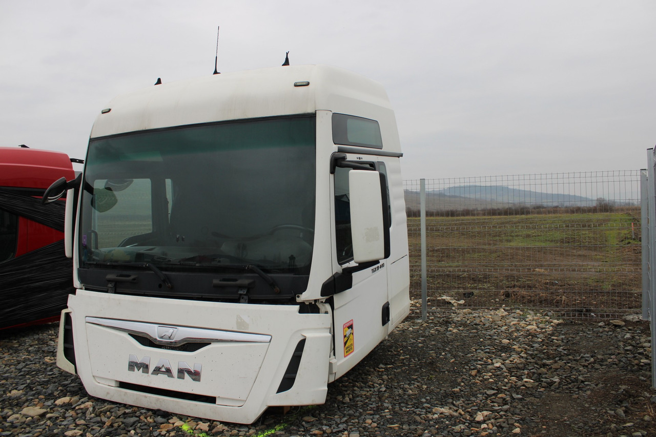 CABINA MAN TGX XXL - Cabine pour Camion: photos 3 CABINA MAN TGX XXL - Cabine pour Camion: photos 3