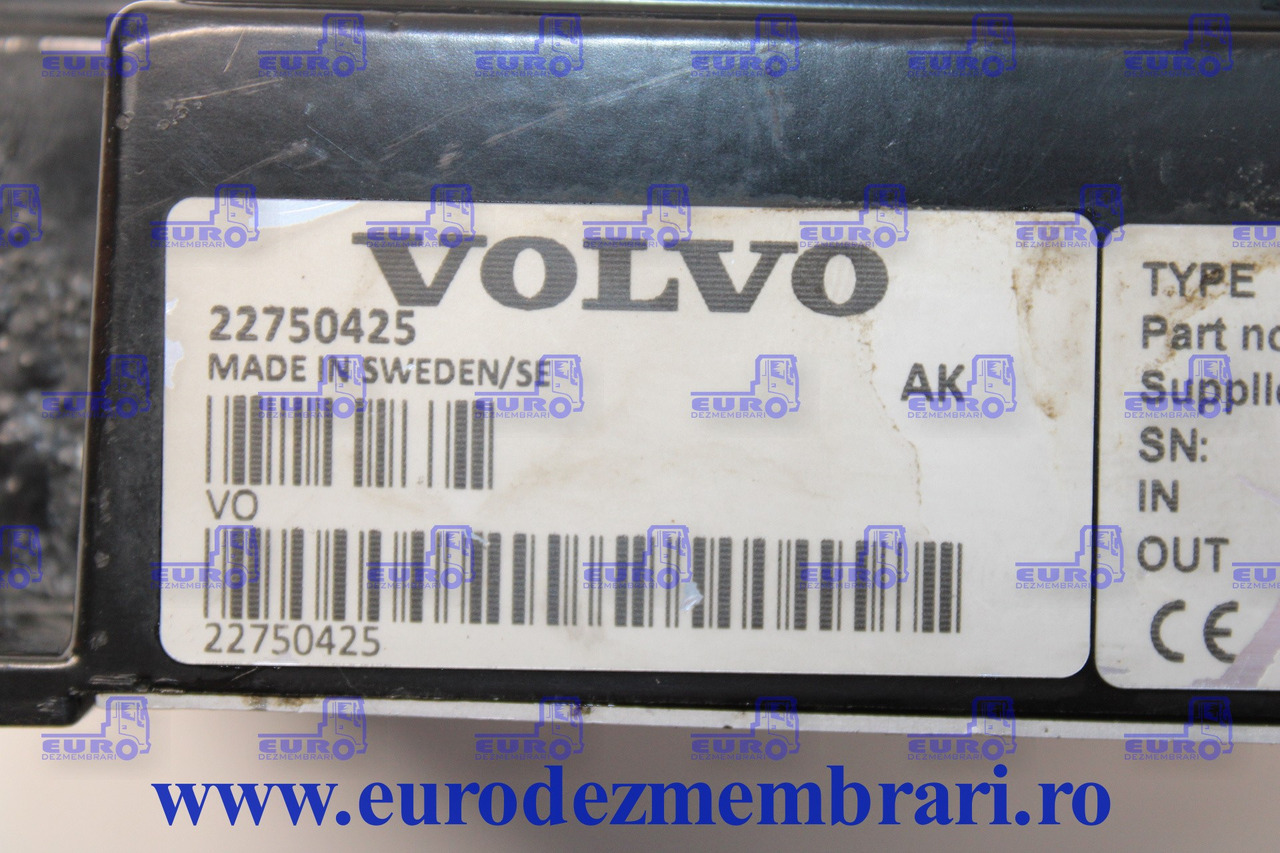 INCARCATOR BATERII VOLVO FH4 22750425 - Système électrique pour Camion: photos 3 INCARCATOR BATERII VOLVO FH4 22750425 - Système électrique pour Camion: photos 3