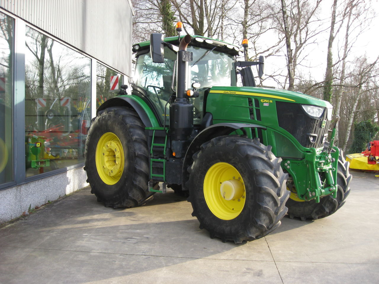 John Deere 6250R - Tracteur agricole: photos 2 John Deere 6250R - Tracteur agricole: photos 2