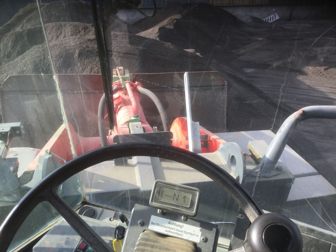 O&K L35 - Chargeuse sur pneus: photos 3 O&K L35 - Chargeuse sur pneus: photos 3