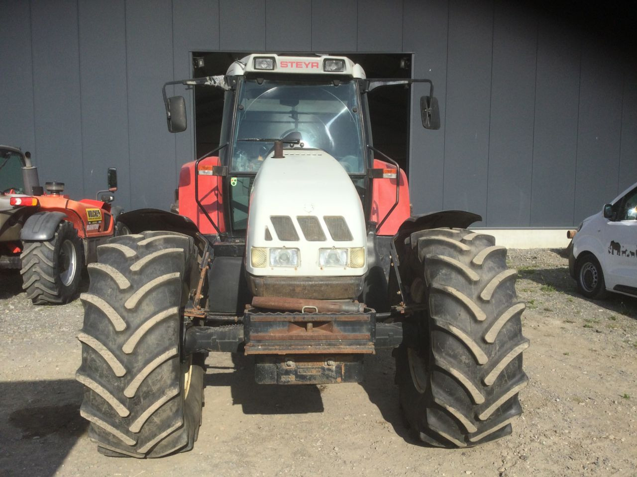 Steyr 9125 - Tracteur agricole: photos 4 Steyr 9125 - Tracteur agricole: photos 4