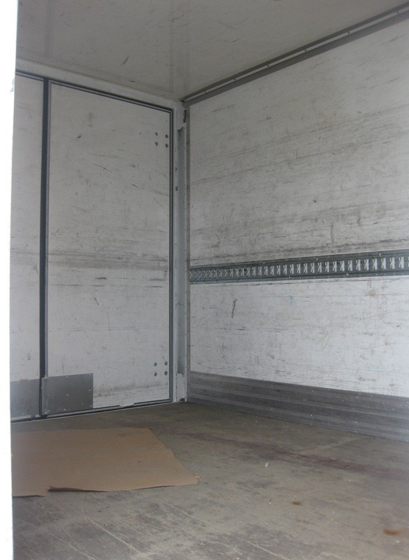 IVECO 35C15 CAJA CERRADA - Fourgon grand volume: photos 3 IVECO 35C15 CAJA CERRADA - Fourgon grand volume: photos 3