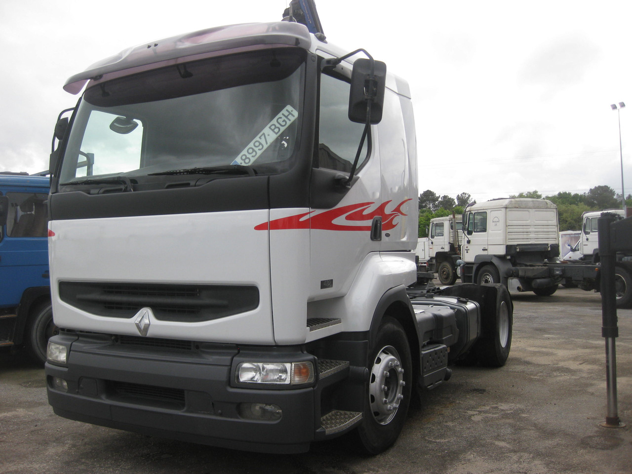 CABEZA TRACTORA RENAULT PREMIUM 420 - Tracteur routier: photos 3 CABEZA TRACTORA RENAULT PREMIUM 420 - Tracteur routier: photos 3