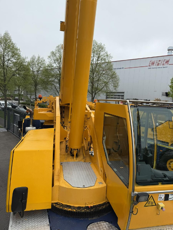 Liebherr LTM 1055-3.2 (08 - 084 745) | 6 x 6 en leasing occasion Liebherr LTM 1055-3.2 (08 - 084 745) | 6 x 6: photos 29