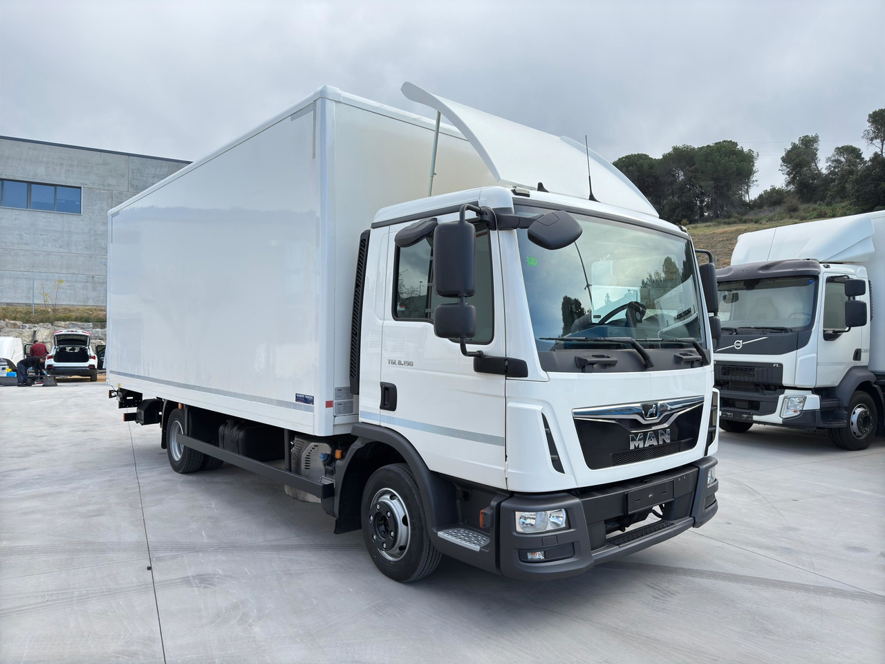 MAN 8.190 TGL E6 (VAN) - Camion fourgon: photos 2 MAN 8.190 TGL E6 (VAN) - Camion fourgon: photos 2