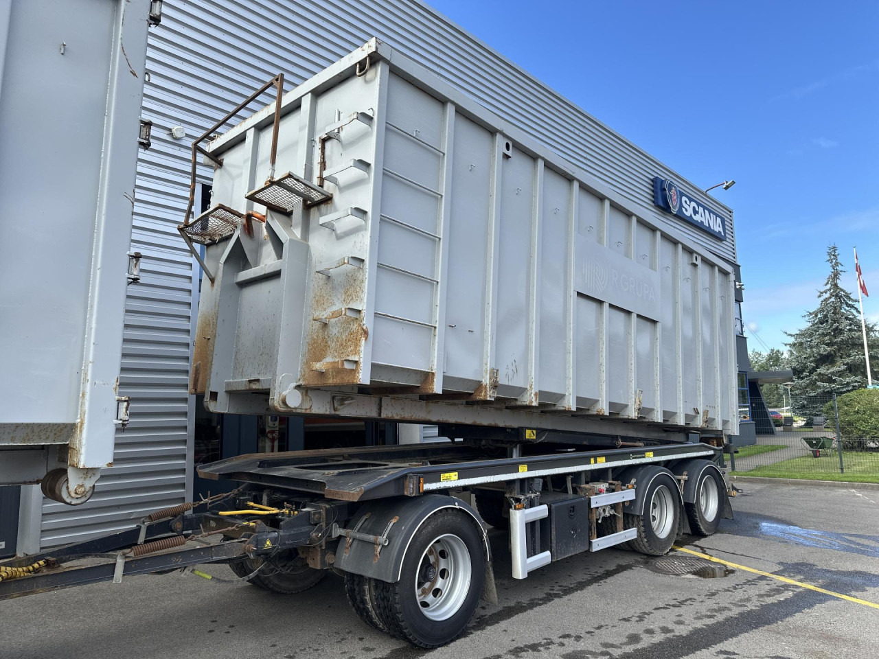 SCANIA R 450 B6x4HA - Camion porte-conteneur/ Caisse mobile: photos 5 SCANIA R 450 B6x4HA - Camion porte-conteneur/ Caisse mobile: photos 5