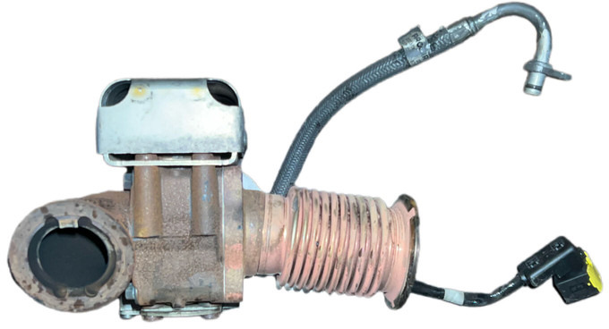 DAF XG 2023 - Système d'échappement: photos 4 DAF XG 2023 - Système d'échappement: photos 4