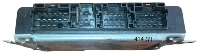 KNORR-BREMSE 255 - Bloc de gestion: photos 2 KNORR-BREMSE 255 - Bloc de gestion: photos 2