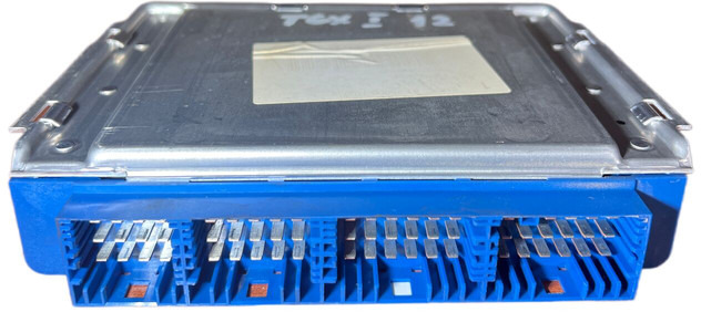 KNORR-BREMSE EBS - Bloc de gestion: photos 2 KNORR-BREMSE EBS - Bloc de gestion: photos 2