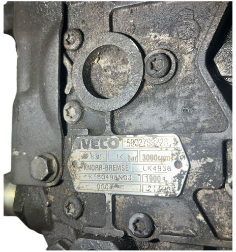KNORR-BREMSE S-WAY - Moteur et pièces: photos 4 KNORR-BREMSE S-WAY - Moteur et pièces: photos 4
