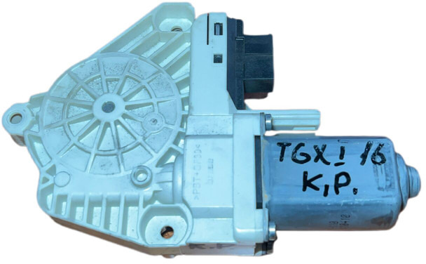 MAN - Moteur de fenetre: photos 3 MAN - Moteur de fenetre: photos 3