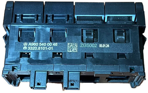 Mercedes-Benz A9605400046 - Panel de instrumentos: photos 4 Mercedes-Benz A9605400046 - Panel de instrumentos: photos 4