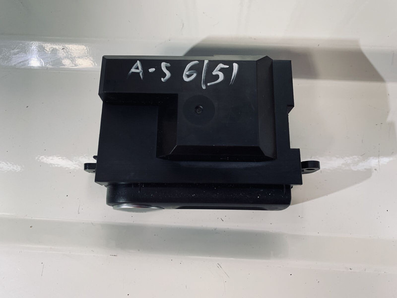 Mercedes-Benz ACTROS - Bloc de gestion: photos 2 Mercedes-Benz ACTROS - Bloc de gestion: photos 2