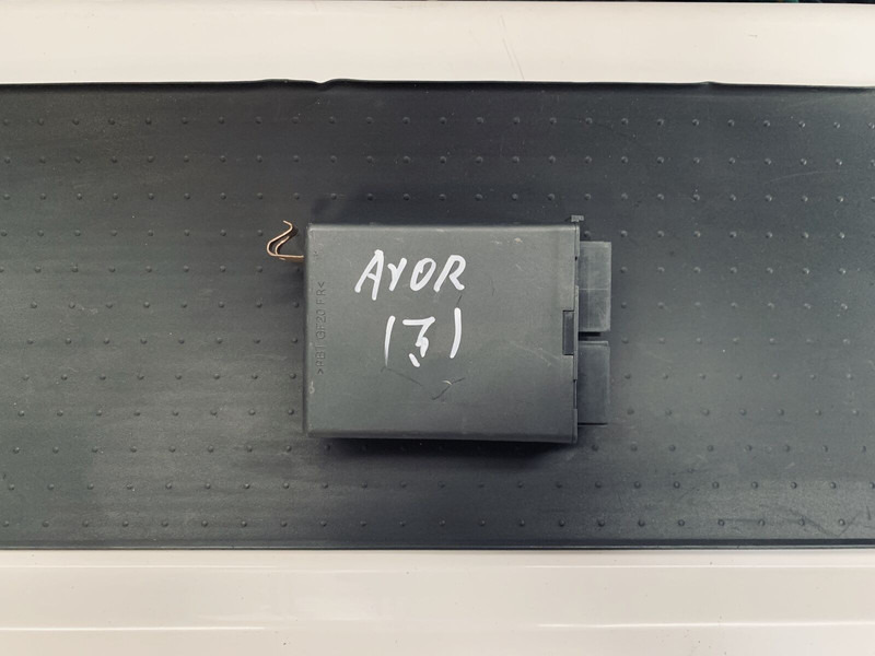 Mercedes-Benz AXOR SIEMENS VDO - Bloc de gestion: photos 2 Mercedes-Benz AXOR SIEMENS VDO - Bloc de gestion: photos 2