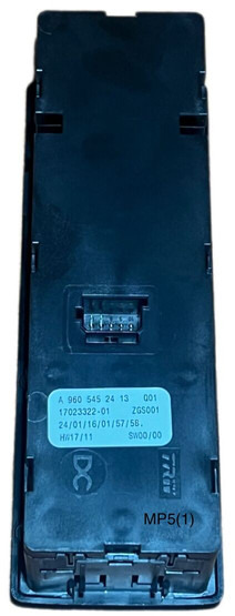 Mercedes-Benz MP5 - Panel de instrumentos: photos 2 Mercedes-Benz MP5 - Panel de instrumentos: photos 2