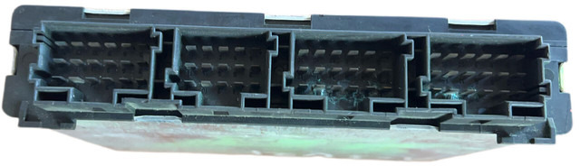 Mercedes-Benz VDO A0004463802 - Bloc de gestion: photos 2 Mercedes-Benz VDO A0004463802 - Bloc de gestion: photos 2