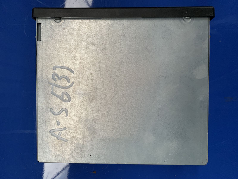 Mercedes-Benz VDO A0014469033 - Pièces de rechange: photos 2 Mercedes-Benz VDO A0014469033 - Pièces de rechange: photos 2