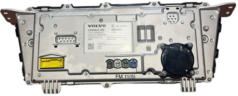 Volvo - Panel de instrumentos: photos 3 Volvo - Panel de instrumentos: photos 3