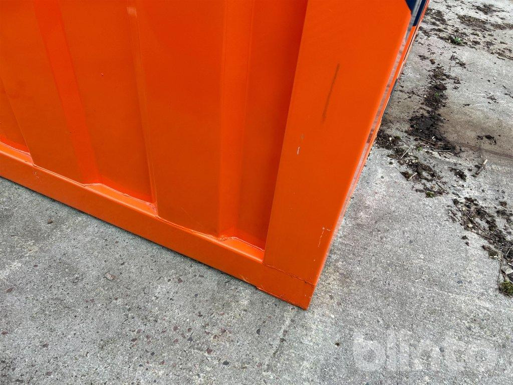 Carrosserie fourgon 10 fot Isolerad: photos 10 Carrosserie fourgon 10 fot Isolerad: photos 10