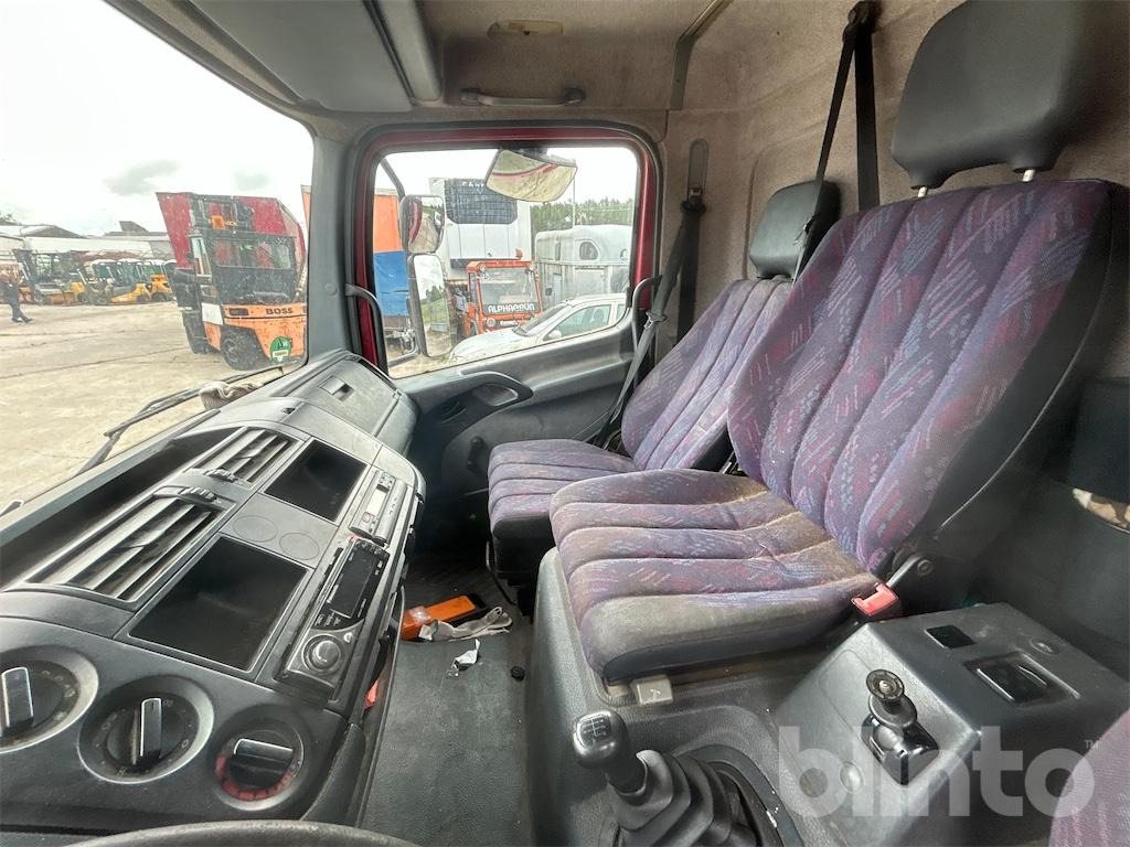 Camion plateau ATEGO 815 Mercedes-Benz (2002): photos 37