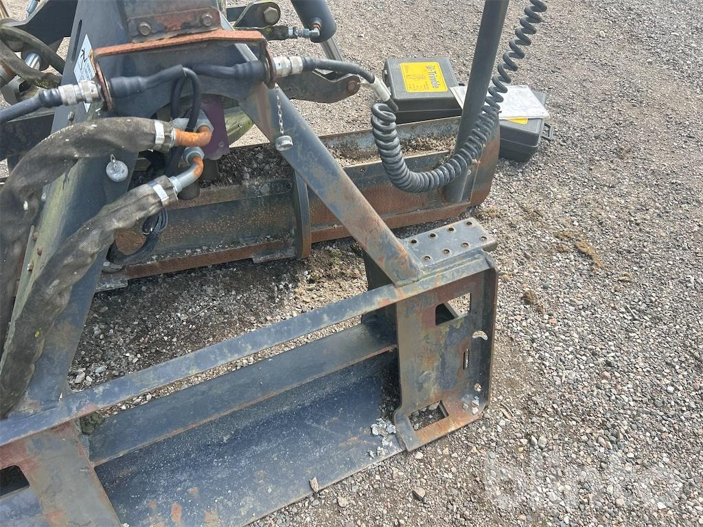Accessoire pour Niveleuse Bobcat Grader - Trimble Laser: photos 25