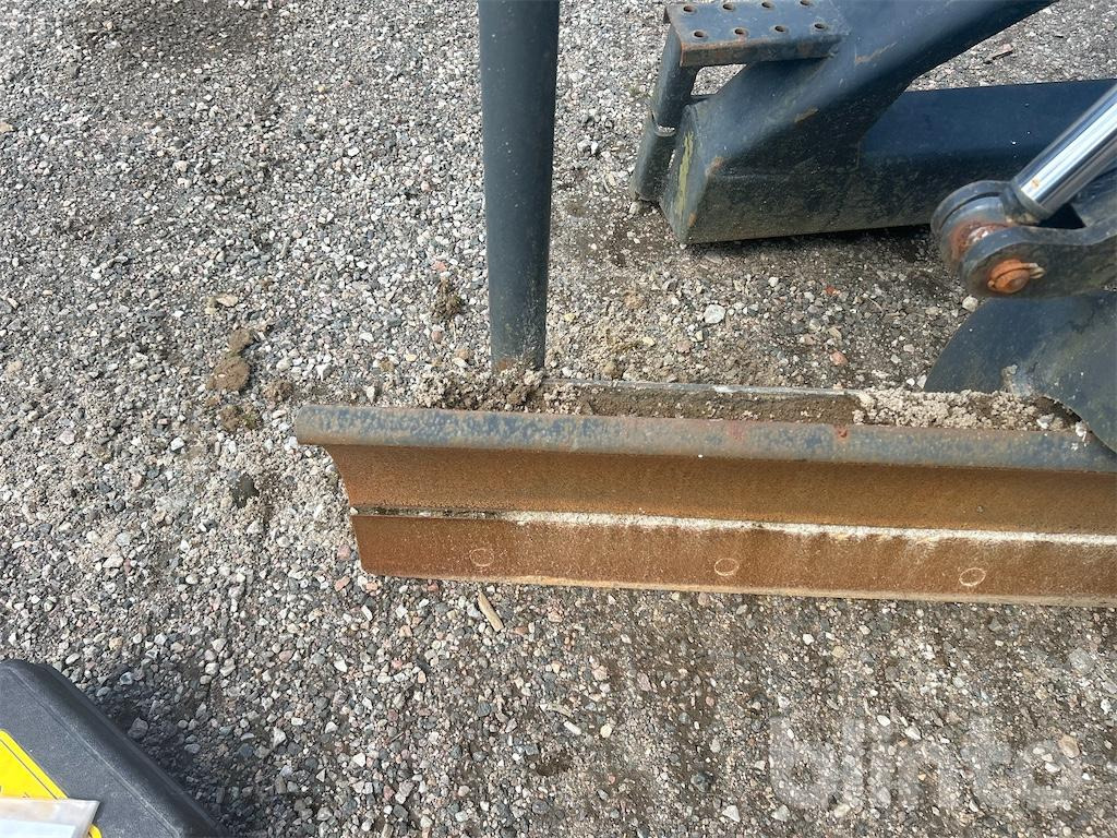 Accessoire pour Niveleuse Bobcat Grader - Trimble Laser: photos 16